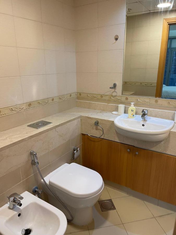 Metro Premium Location Spacious 2 Bedroom Apartment Right Next To The Metro Дубай Екстер'єр фото